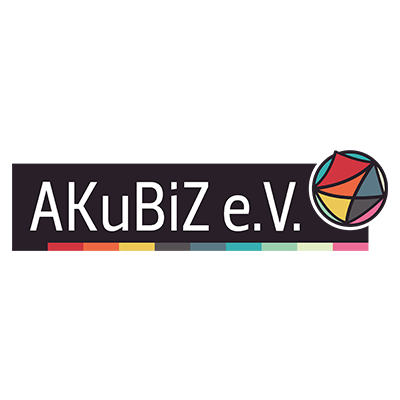 Logo des AKuBiZ e.V.